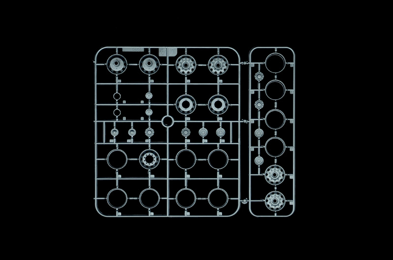 3965ИТ SCANIA S770 V8 «БЕЛАЯ КАБИНА» Italeri