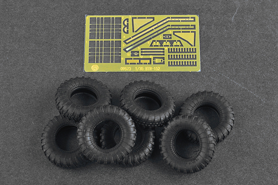 09574P Советский БТР-152К1 Trumpeter