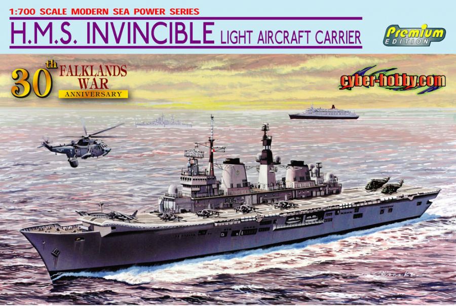 7128Д Сборная модель H.M.S. INVINCIBLE LIGHT AIRCRAFT CARRIER Dragon