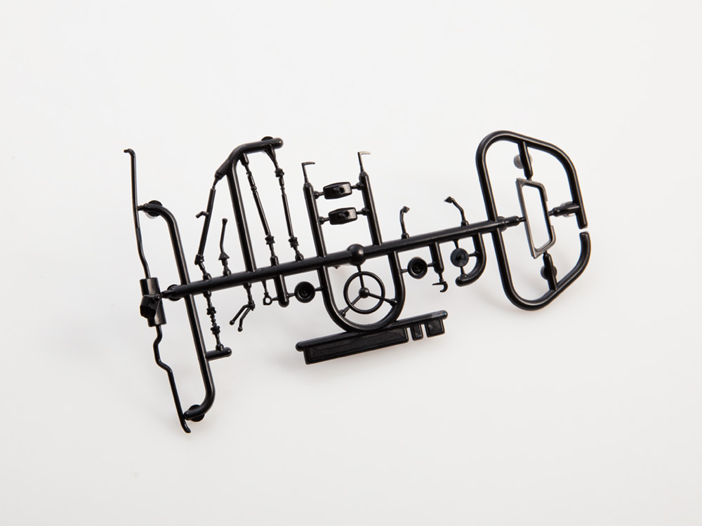 1537AVD Сборная модель Вахтовый автомобиль УАЗ-17144 AVD Models