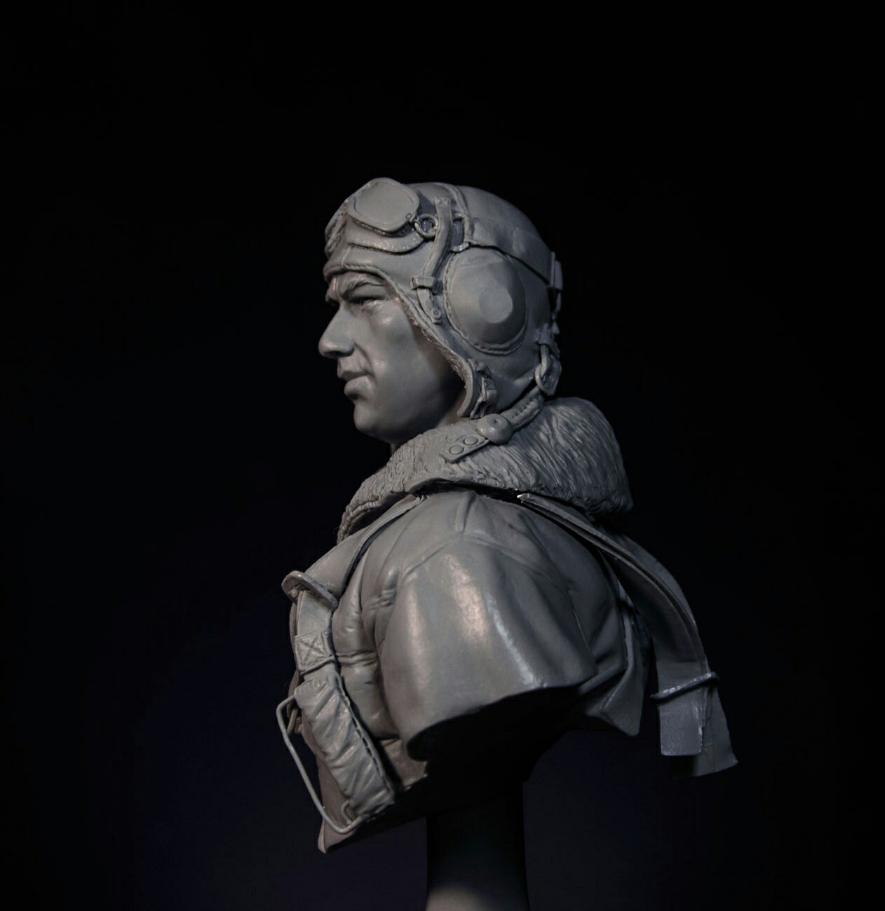 A-002 Советский летчик AC Medieval Forge Miniatures