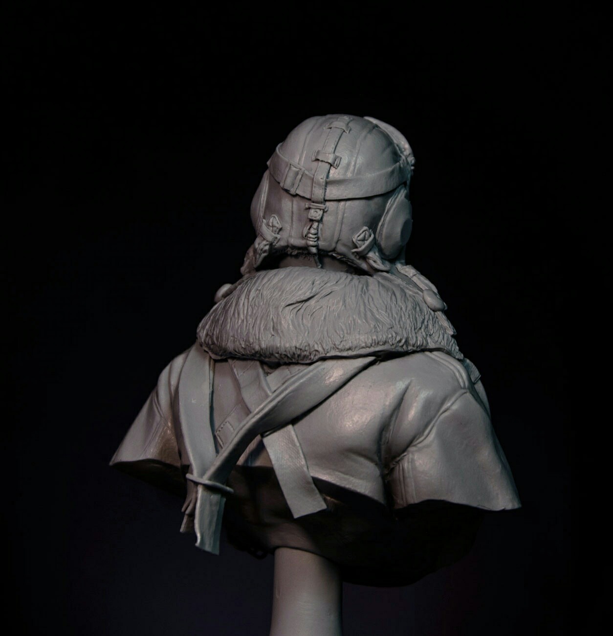 A-002 Советский летчик AC Medieval Forge Miniatures