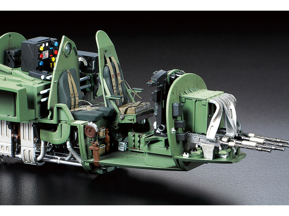 60326 Mosqito FB MK VI с набором фототравления, и подставкой Tamiya